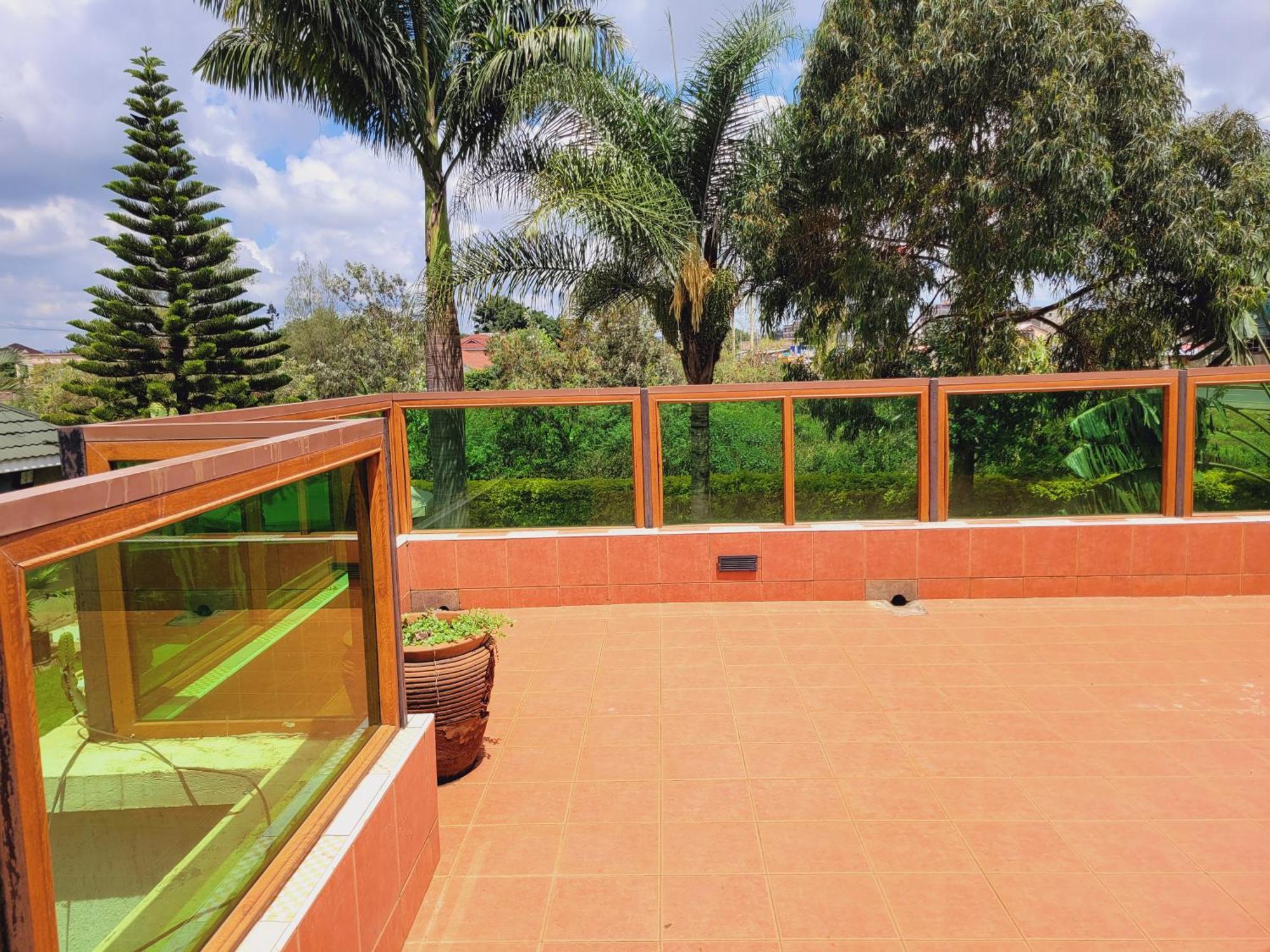 Готель Plant House Ruiru Екстер'єр фото